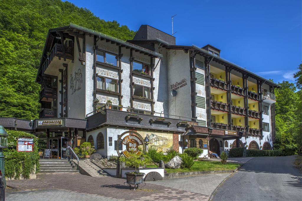 Moselromantik Hotel Weissmuehle Cochem Exterior photo